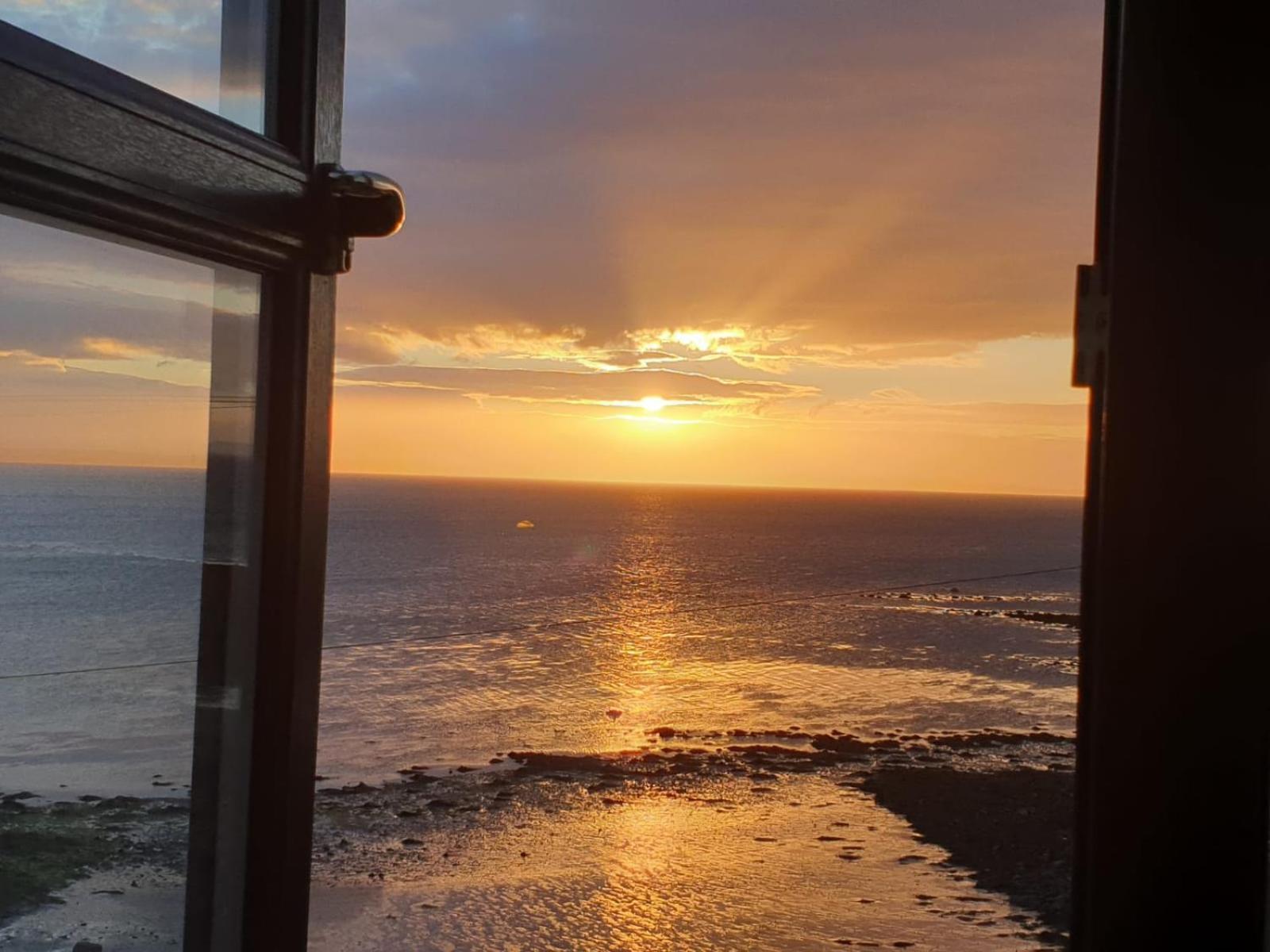The Old Cornstore A Beautiful Suite Overlooking The Sea Drummore Kültér fotó