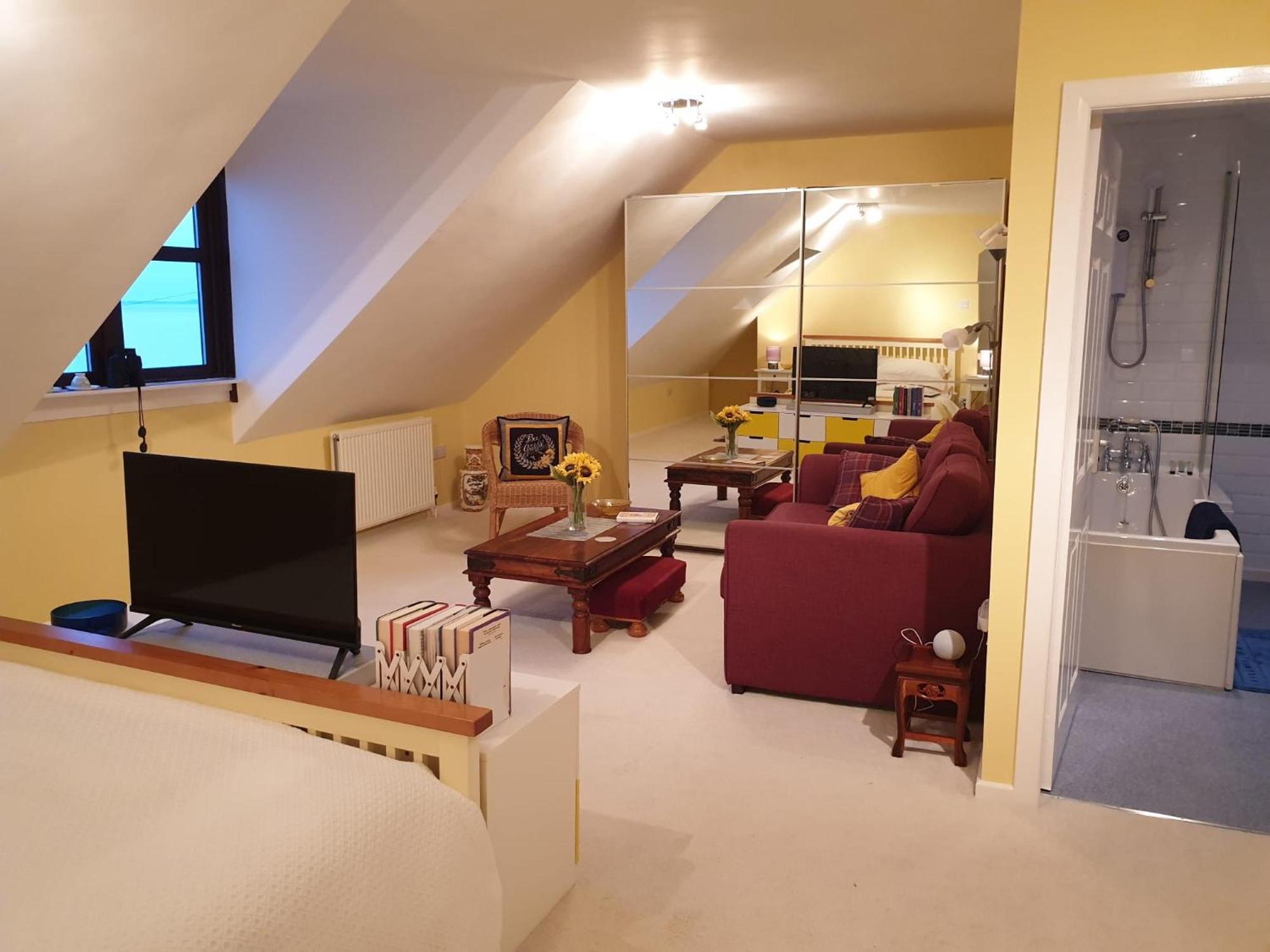 The Old Cornstore A Beautiful Suite Overlooking The Sea Drummore Kültér fotó